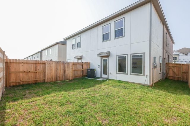 2135 Salinas Drive, Rosharon, TX 77583