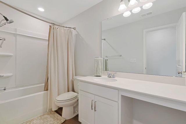 800 Lambeth Ln., Conway, SC 29526