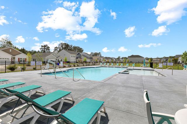 800 Lambeth Ln., Conway, SC 29526