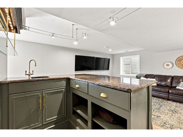 9660 S Everett Way, Littleton, CO 80127