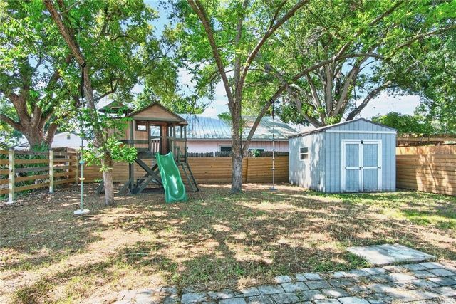 3608 W CARMEN STREET, Tampa, FL 33609