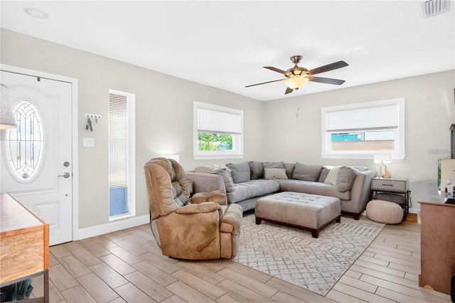 3608 W CARMEN STREET, Tampa, FL 33609