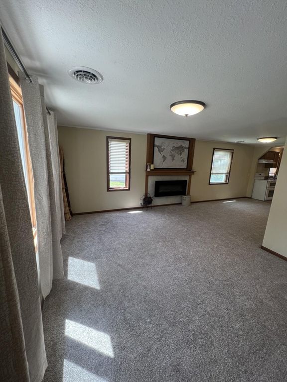 214 E Main Street, Belle Plaine, MN 56011 — photo 5