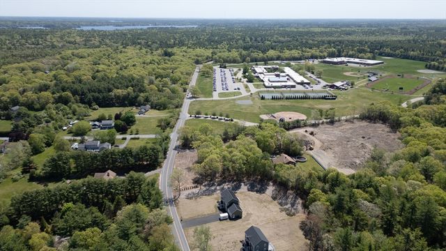 90 Howland Rd, Lakeville, MA 02347