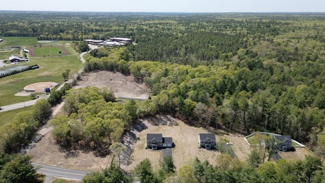 90 Howland Rd, Lakeville, MA 02347