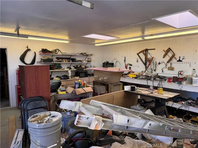 36708 Irwin Road, Barstow, CA 92311