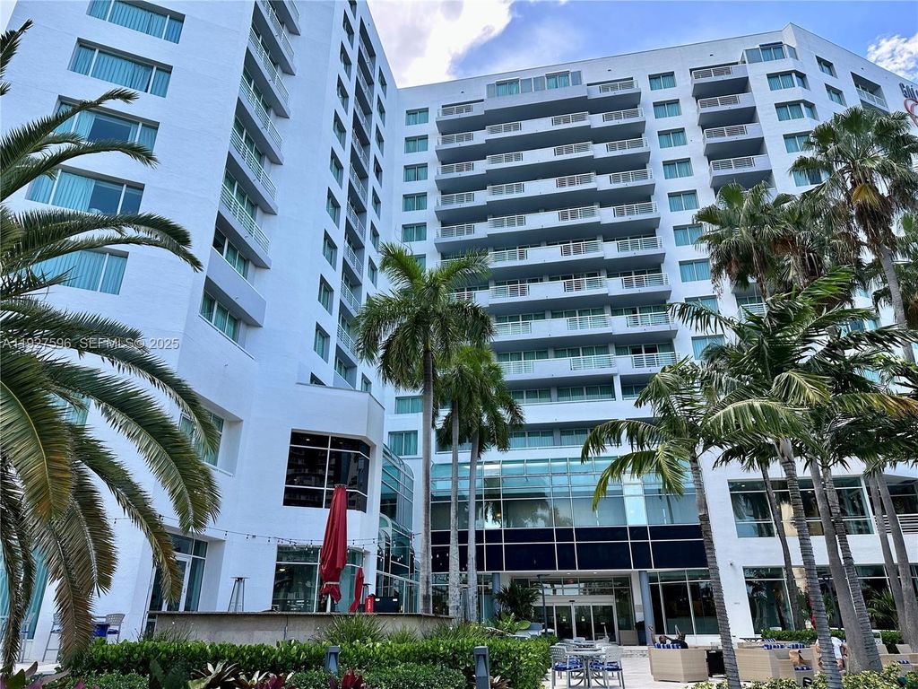 2670 E Sunrise Blvd 311, Fort Lauderdale, FL 33304