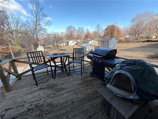 113 Larkin Street, Warrensburg, MO 64093