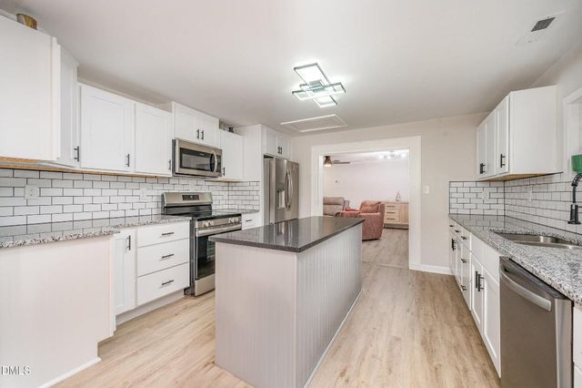 2415 Trail Five, Burlington, NC 27215