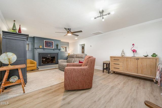 2415 Trail Five, Burlington, NC 27215