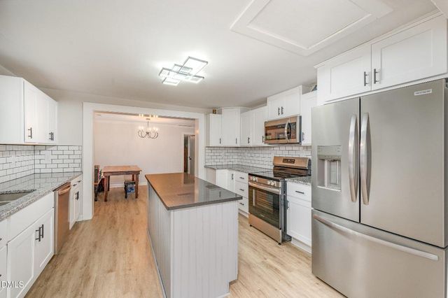 2415 Trail Five, Burlington, NC 27215