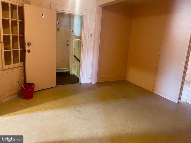 411 N EAST AVE, Vineland, NJ 08360
