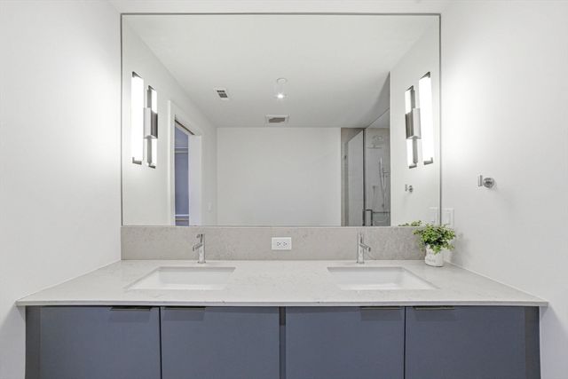 1 Nevins Hill Way 509, Boston, MA 02135