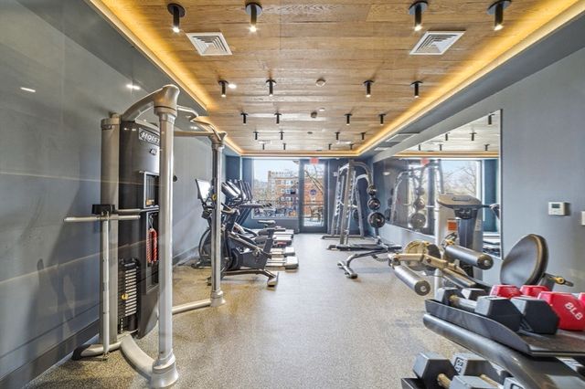 1 Nevins Hill Way 509, Boston, MA 02135