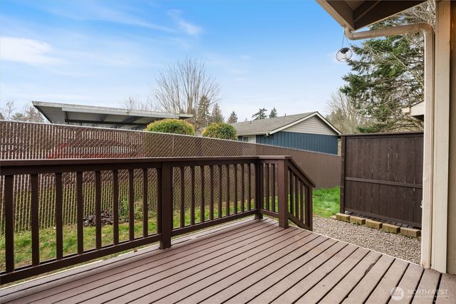 755 Glenridge Court, Bremerton, WA 98310