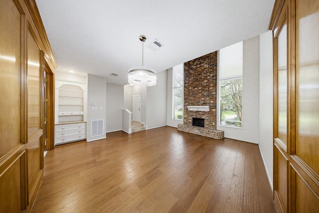 727 Bunker Hill Road 34, Houston, TX 77024