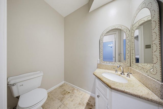 727 Bunker Hill Road 34, Houston, TX 77024
