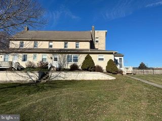 125 CALIFORNIA RD, Narvon, PA 17555