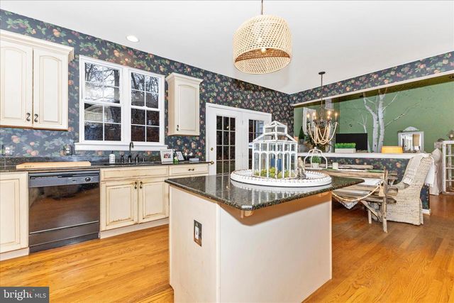 13607 BARDON RD, Phoenix, MD 21131