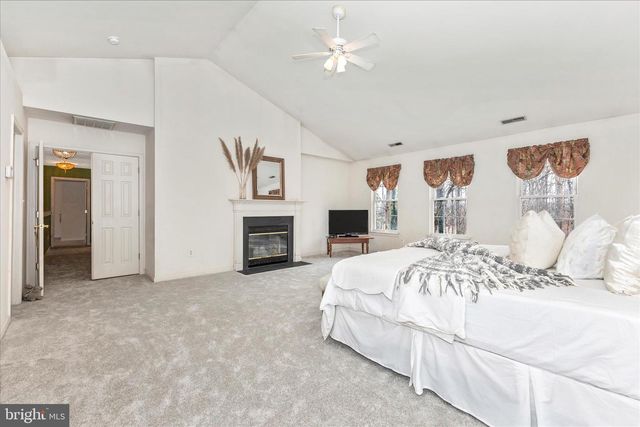 13607 BARDON RD, Phoenix, MD 21131