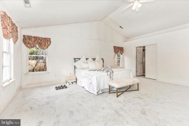 13607 BARDON RD, Phoenix, MD 21131