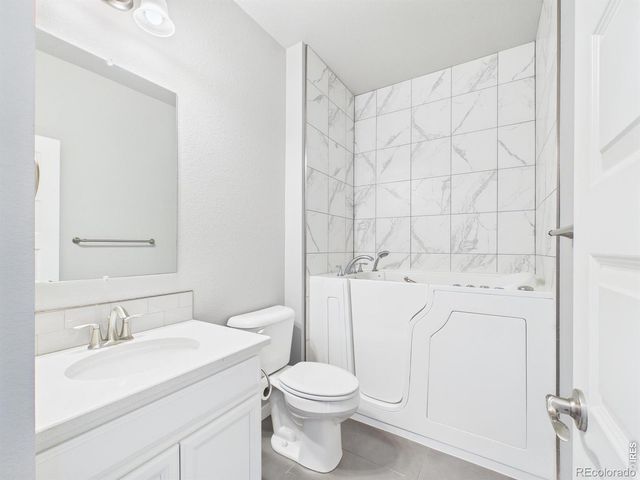 8205 River Run Drive, Greeley, CO 80634