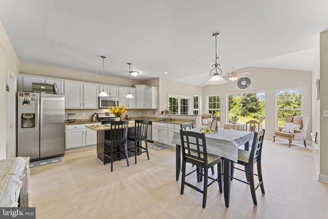 116 HOMESTEAD LN, Sellersville, PA 18960