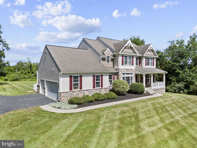 116 HOMESTEAD LN, Sellersville, PA 18960