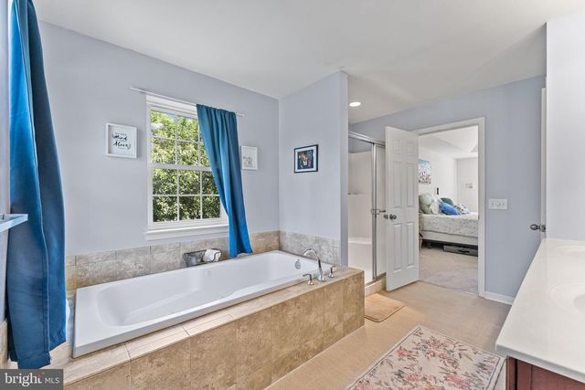 116 HOMESTEAD LN, Sellersville, PA 18960