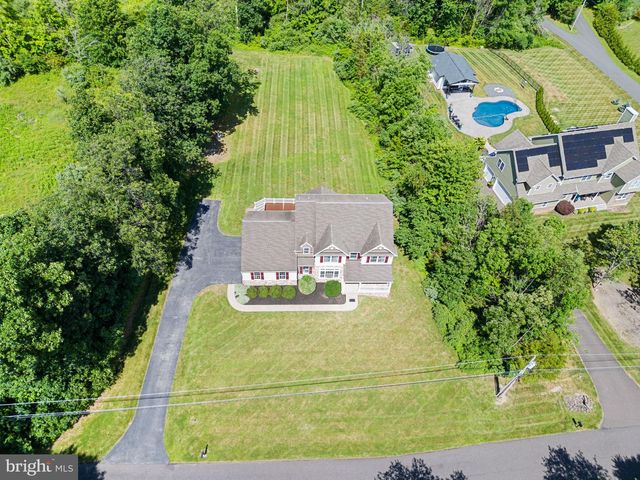 116 HOMESTEAD LN, Sellersville, PA 18960