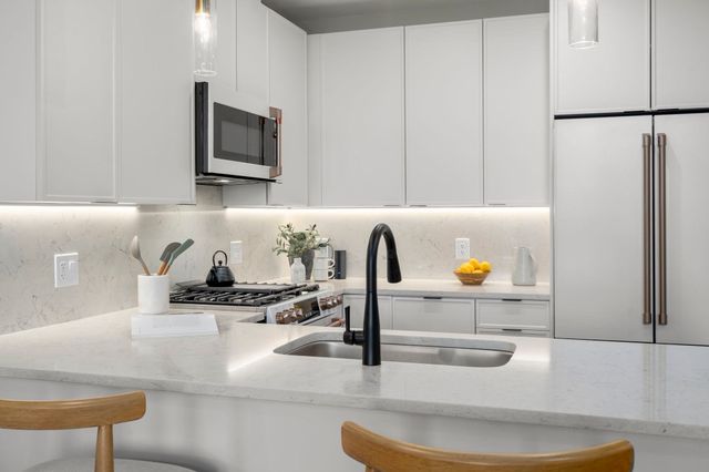 100 Lincoln Street 405, Boston, MA 02135