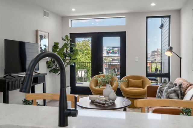100 Lincoln Street 405, Boston, MA 02135