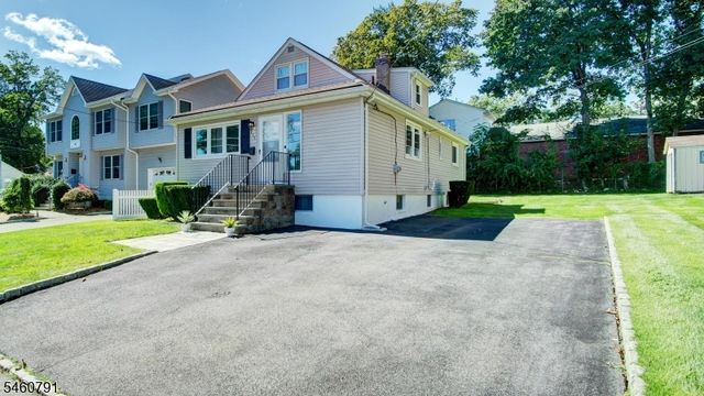 211 Marcella Rd, Parsippany-troy Hills Twp., NJ 07054