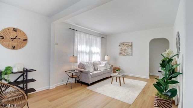 211 Marcella Rd, Parsippany-troy Hills Twp., NJ 07054