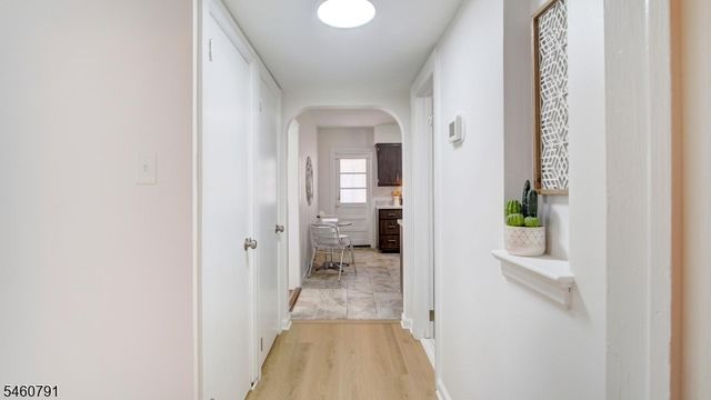 211 Marcella Rd, Parsippany-troy Hills Twp., NJ 07054