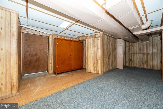 3040 MANOR RD, Coatesville, PA 19320