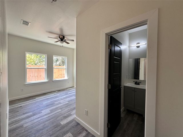 4934 Echo Avenue, Dallas, TX 75215