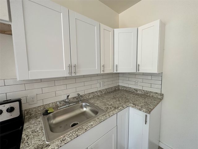 4934 Echo Avenue, Dallas, TX 75215