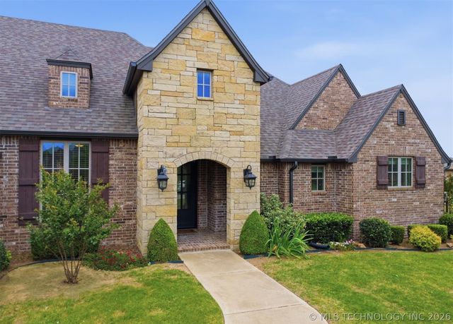 19746 E 70th Street North, Owasso, OK 74055