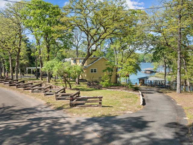 1903 County Road 3230, Quitman, TX 75783