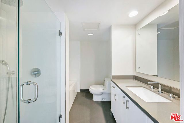 2160 Century Park East 804, Los Angeles, CA 90067