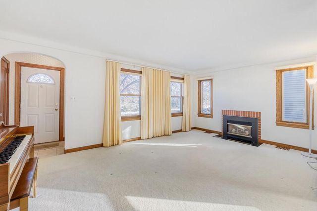 4728 18th Avenue S, Minneapolis, MN 55407