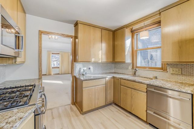 4728 18th Avenue S, Minneapolis, MN 55407