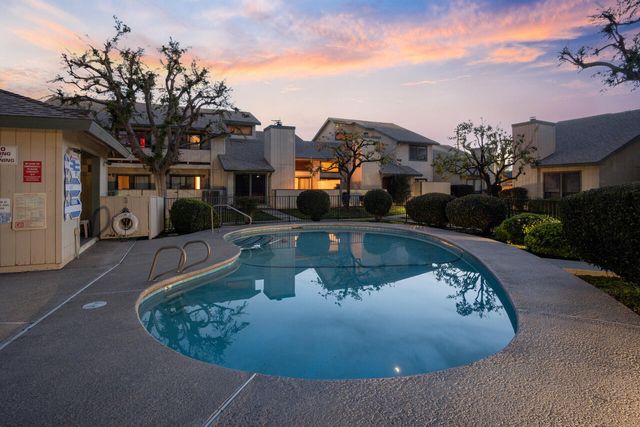 818 W Grand Avenue, Porterville, CA 93257