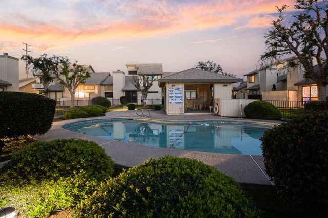 818 W Grand Avenue, Porterville, CA 93257