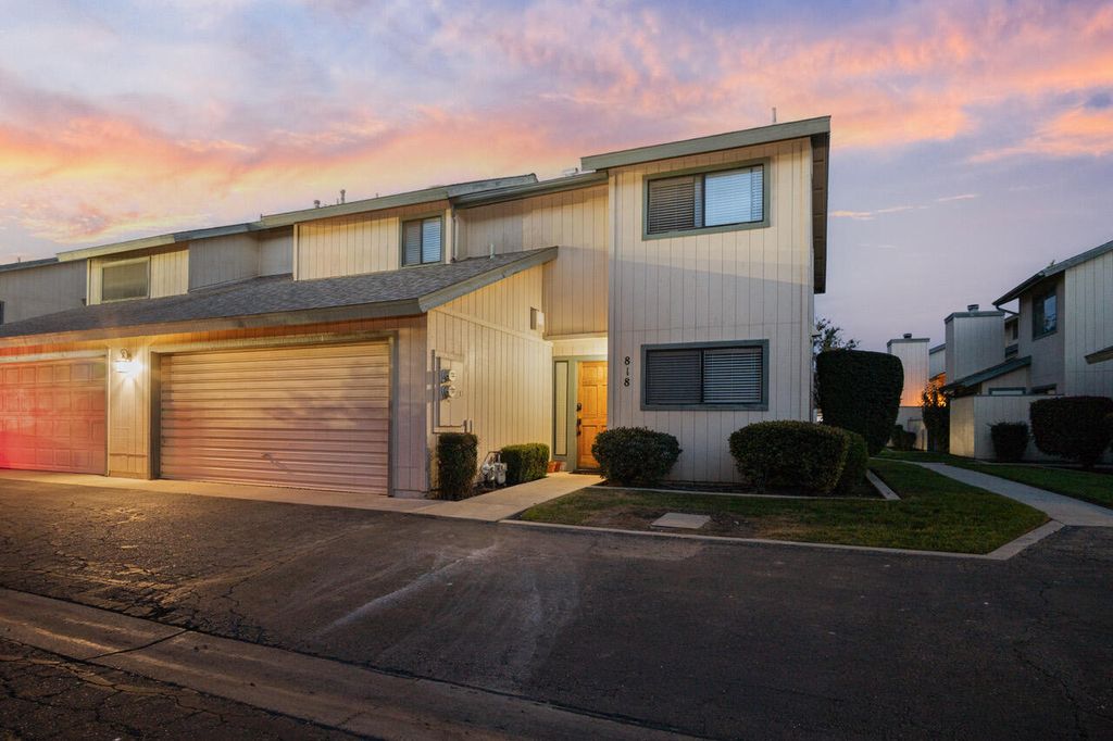 818 W Grand Avenue, Porterville, CA 93257