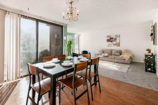 4957 Wintersong Lane, 8, Westerville, OH 43081