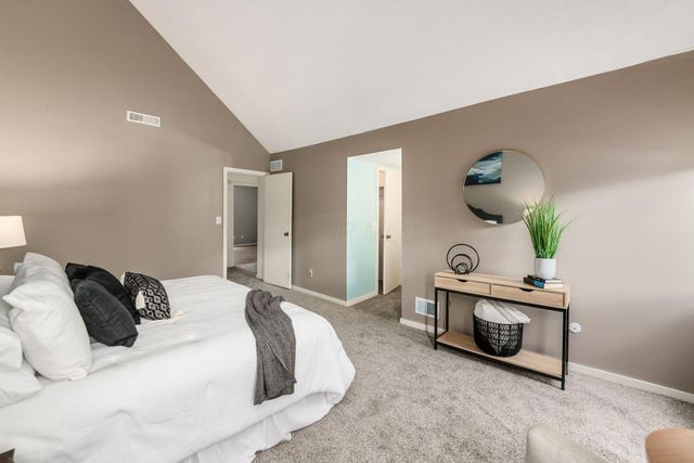 4957 Wintersong Lane, 8, Westerville, OH 43081