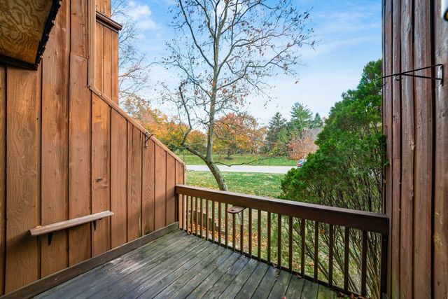 4957 Wintersong Lane, 8, Westerville, OH 43081