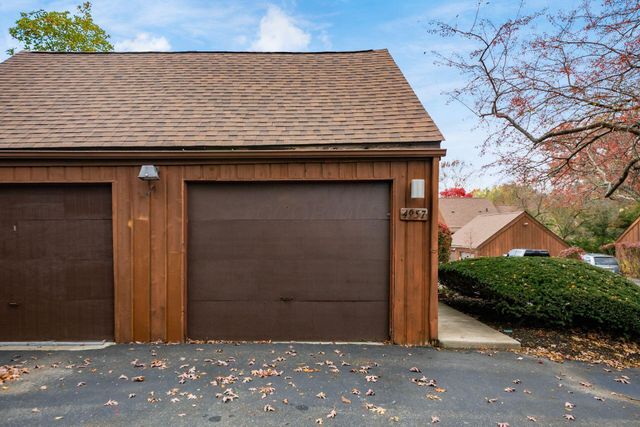 4957 Wintersong Lane, 8, Westerville, OH 43081